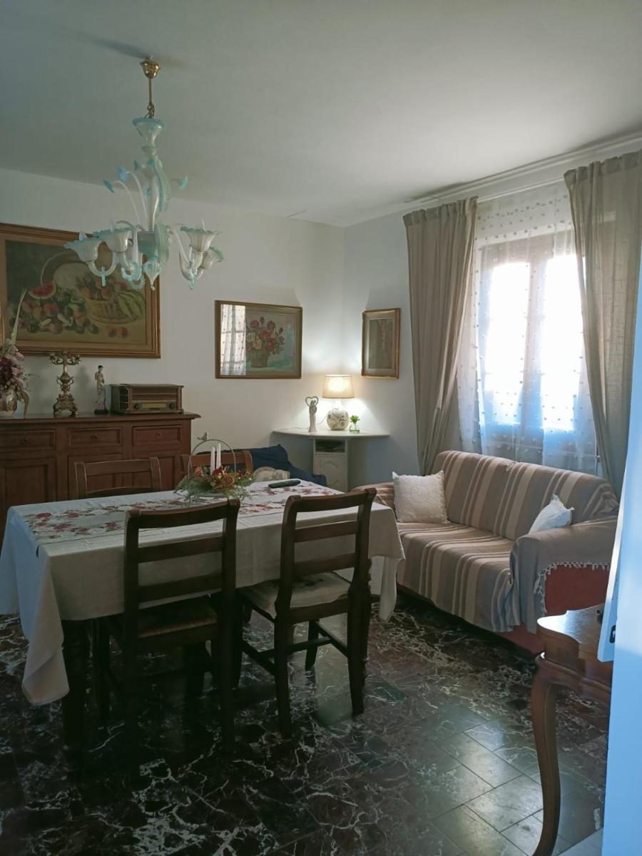Pirro & Sharon House - Housity