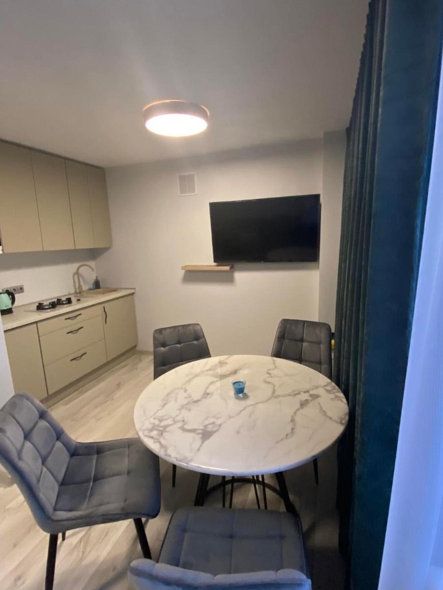 ADI Apartamentai - Housity