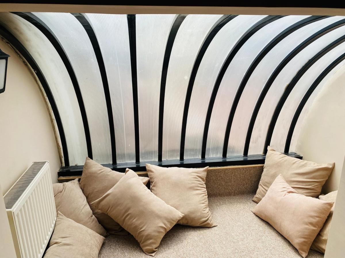 Suitetrails - Mose art Hotel