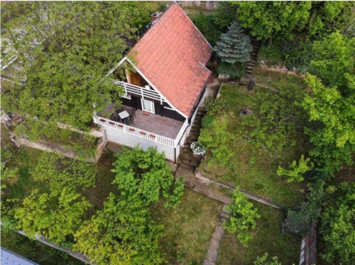 Deer house Novi Sad - Housity