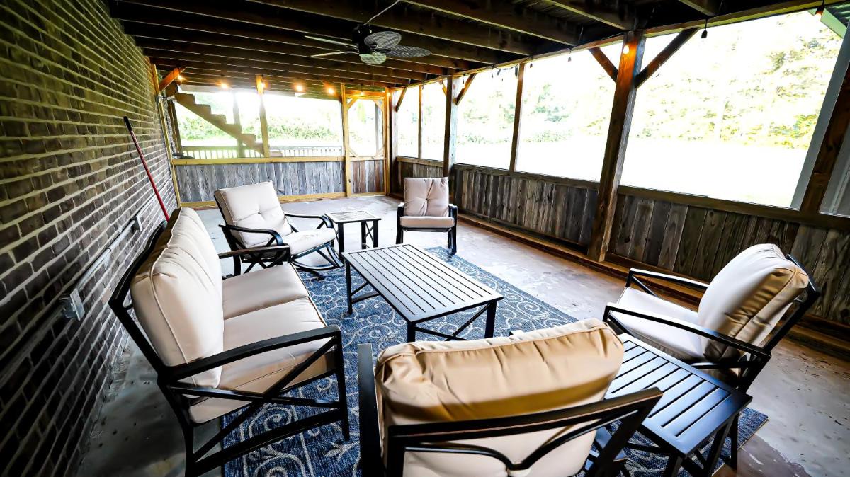 Red River Gorge Farmhouse Near Lake Fiber WiFi - Housity