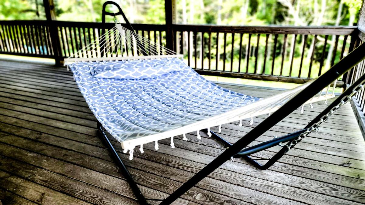 Red River Gorge Farmhouse Near Lake Fiber WiFi - Housity