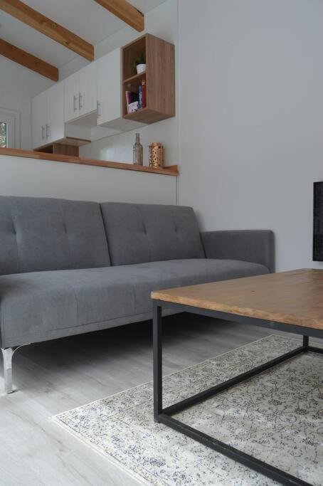 Casita luminosa en el centro de Bariloche! - Housity