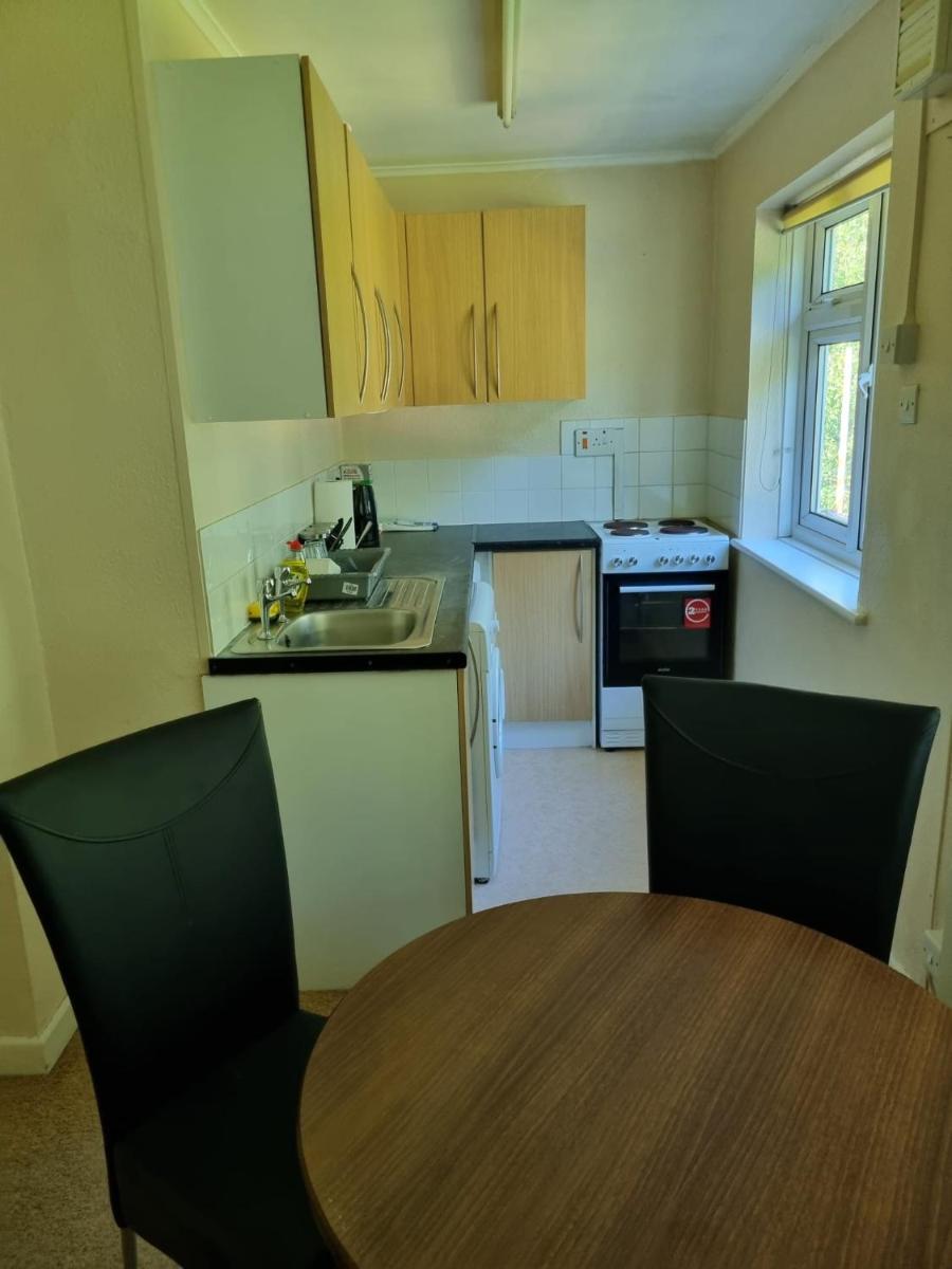 Stella Court - Housity