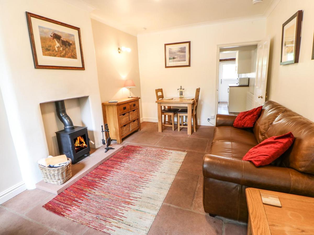 27 Bongate - Housity