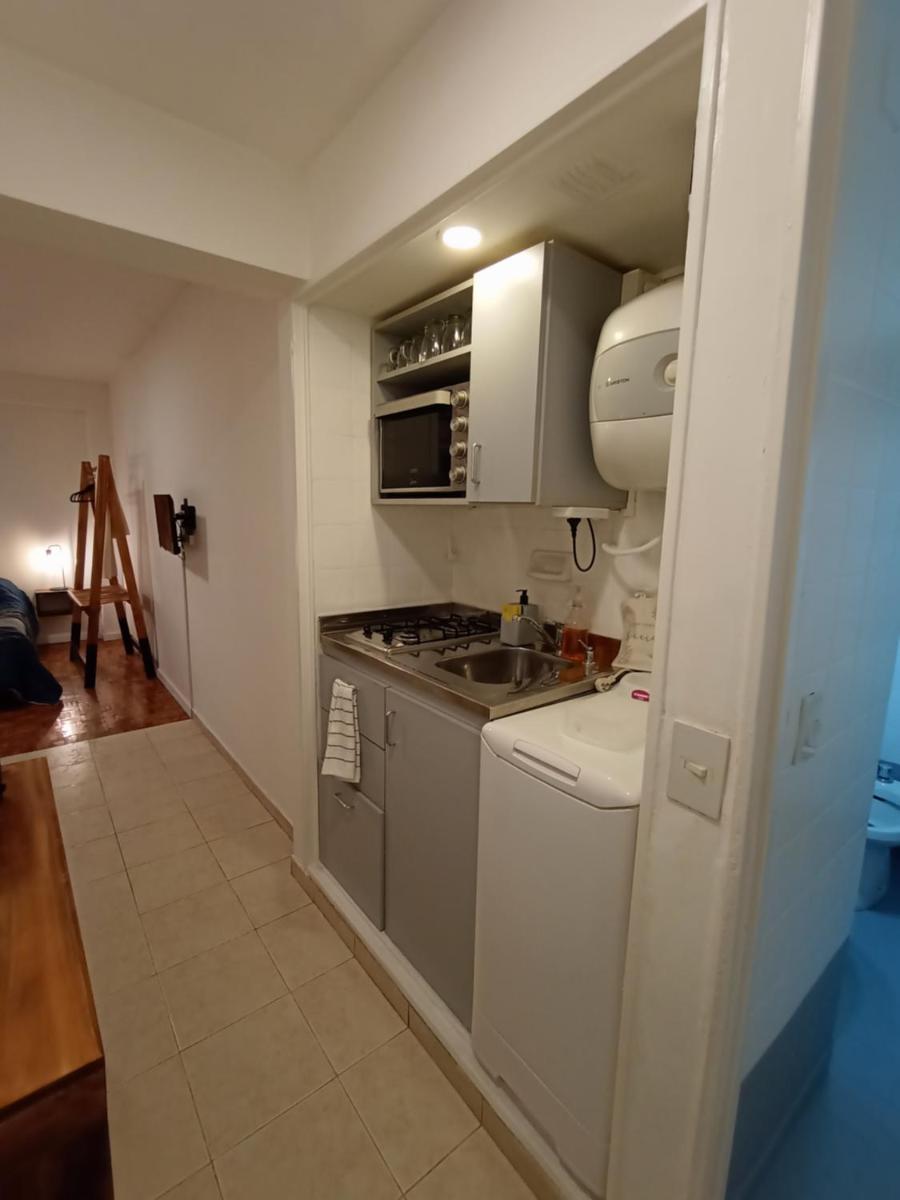 Departamento sobre la avenida 9 de julio - Housity