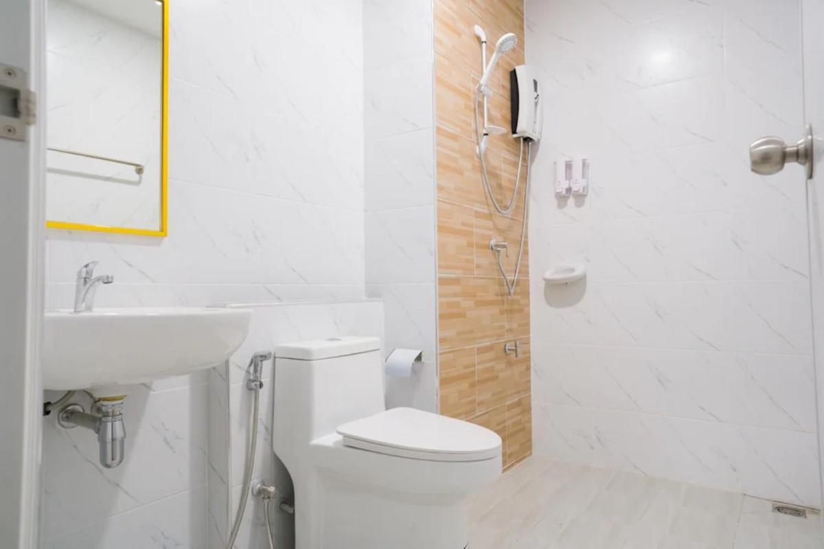 Suitetrails - Sritrang Residence