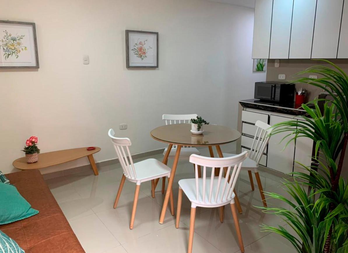 Acogedor departamento amoblado en san miguel, primer piso, wifi. - Housity
