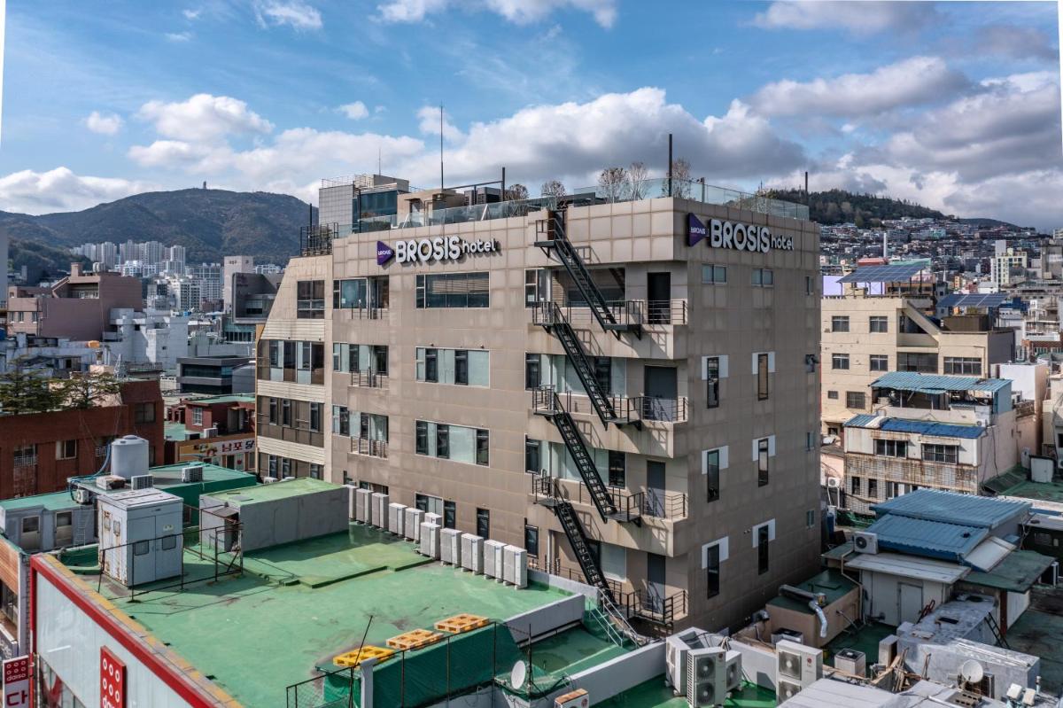 Brosis Hotel - Housity