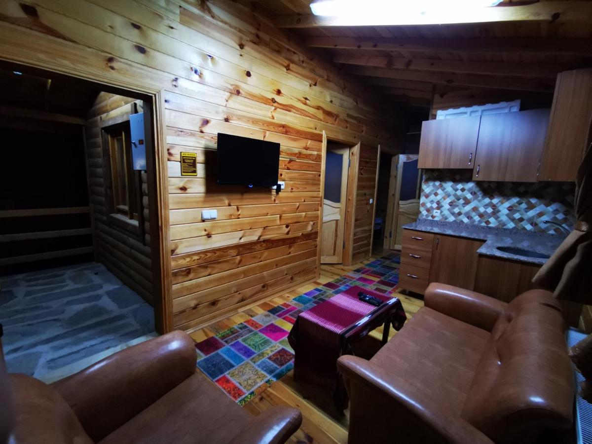 Limni Gölü Bungalow - Housity