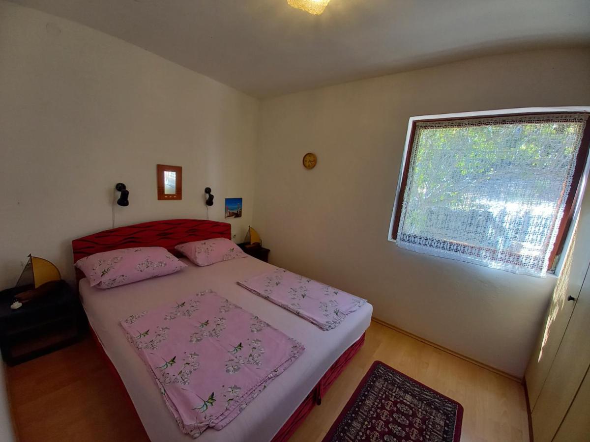 Apartments Zlatko - Housity