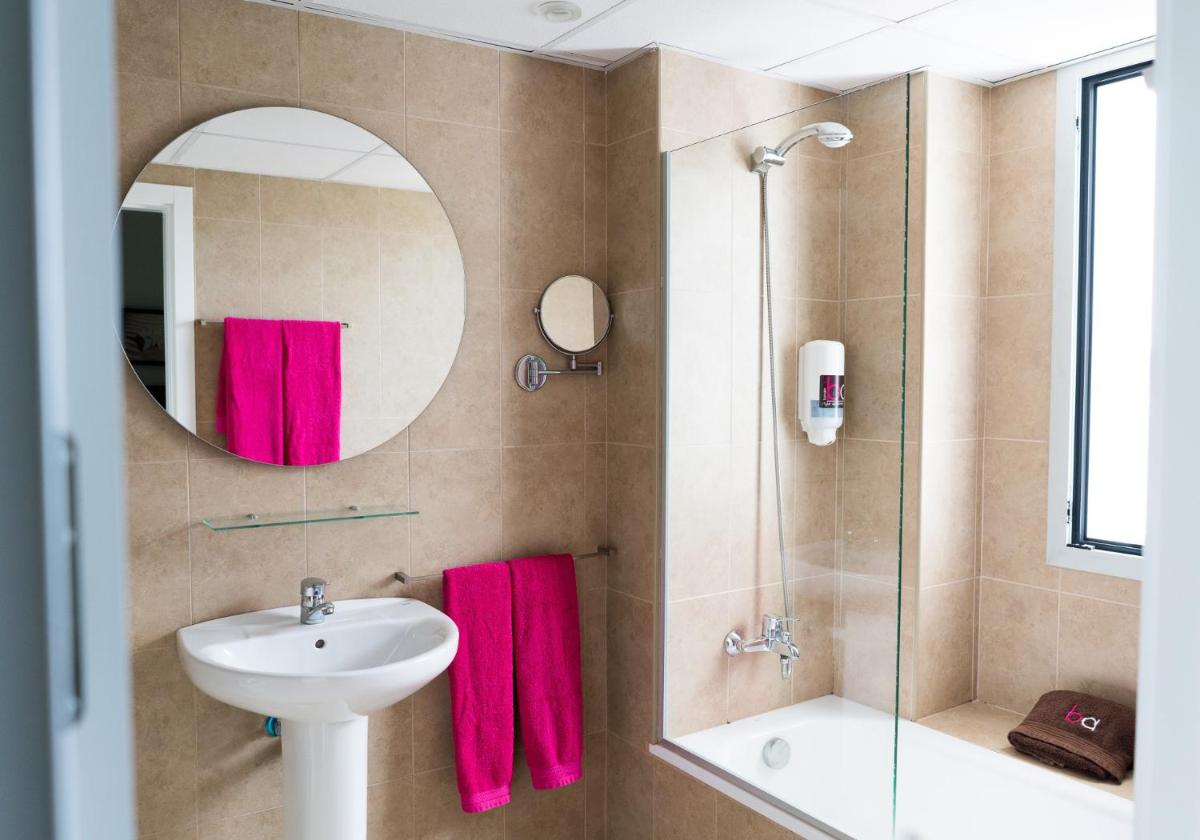 BA Style Apartments Ibiza - Housity