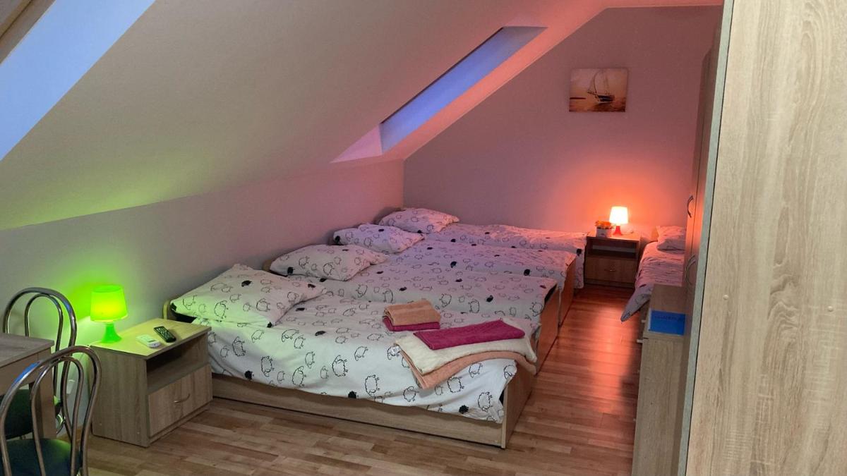 Bar&Noclegi Grey - Housity