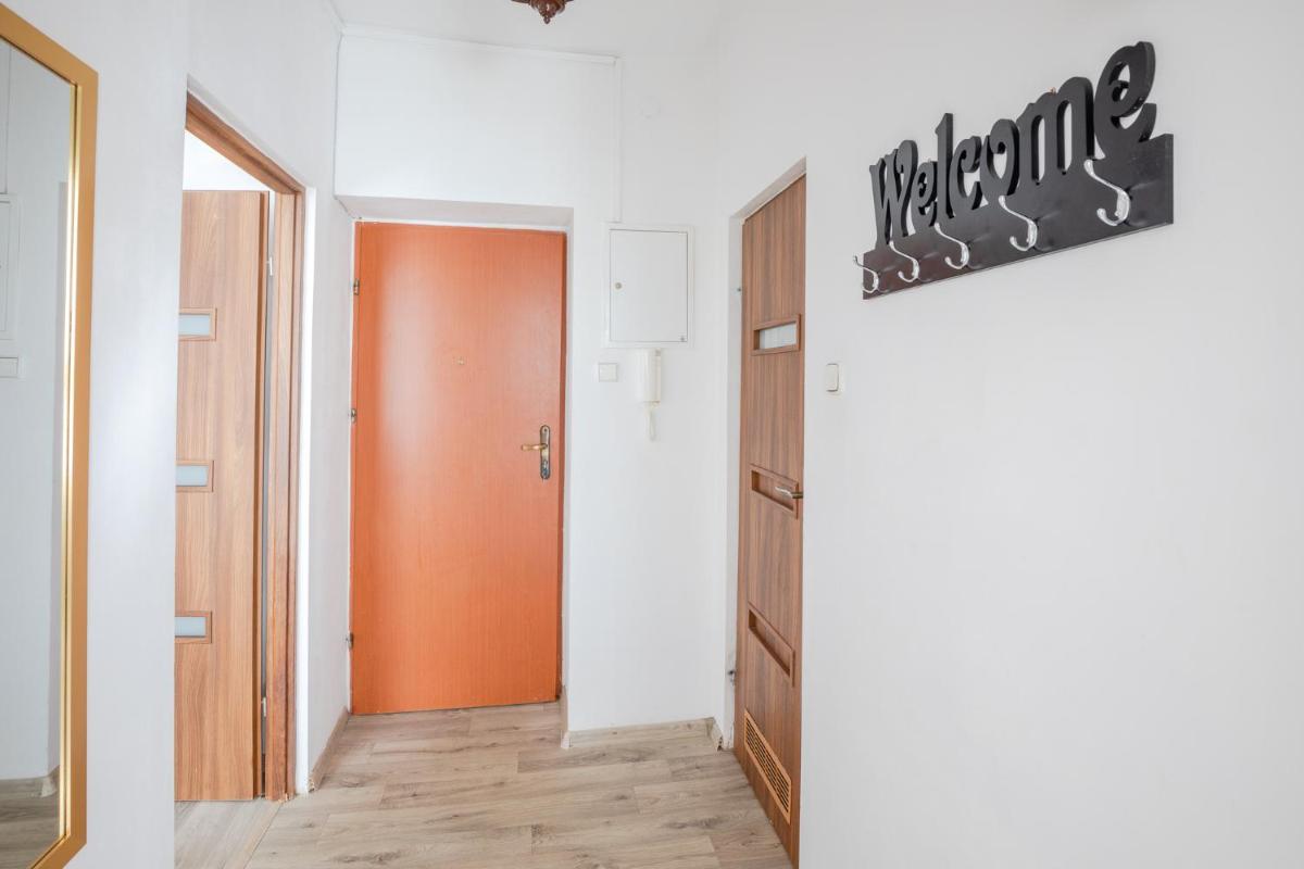Gold Vision Apartment - Housity