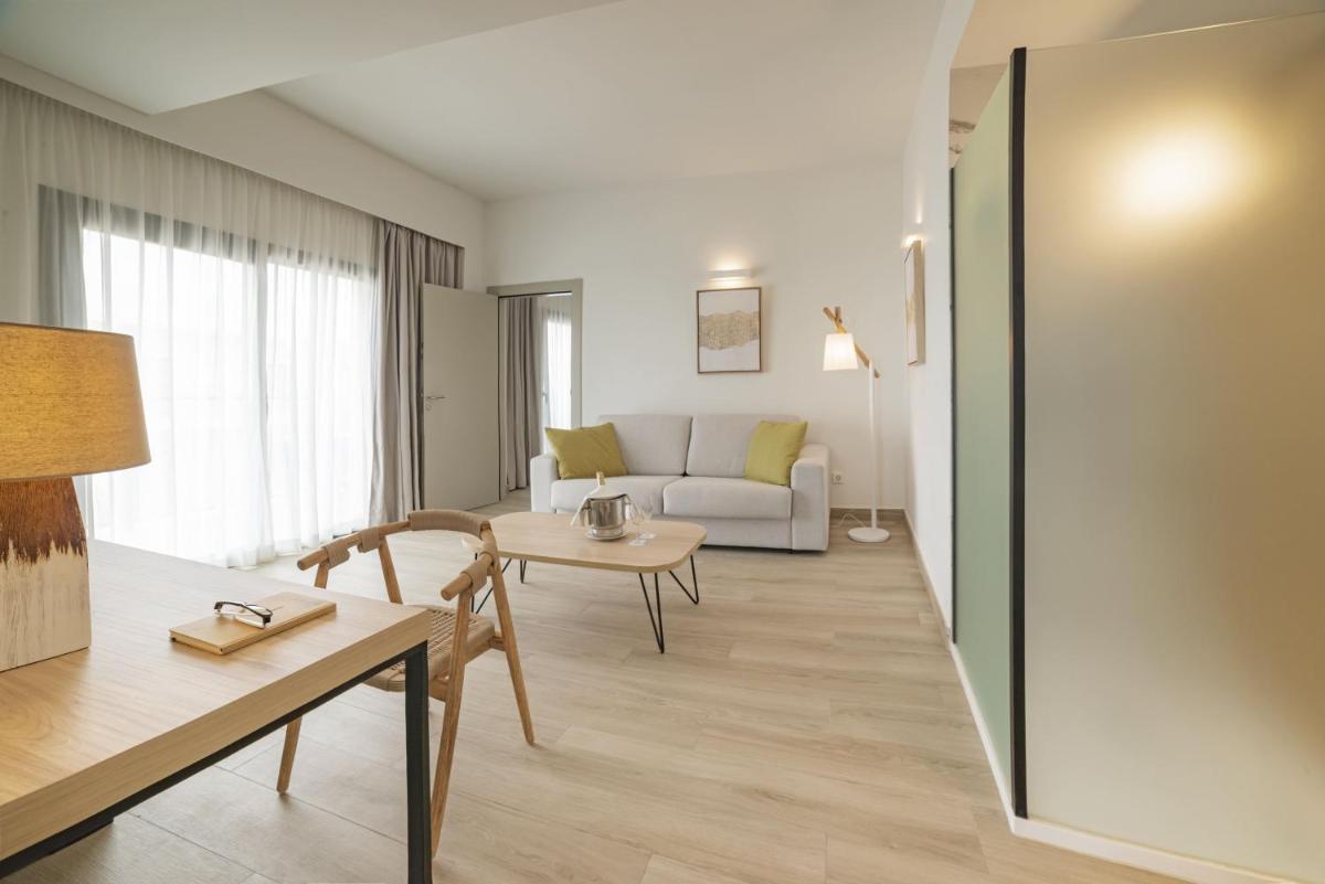 Zona de estar de Cabogata Beach Hotel