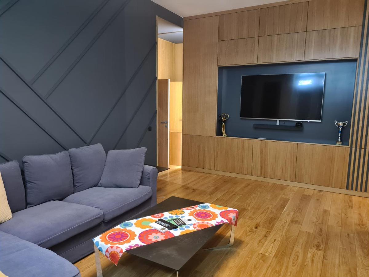 Apartamenty Osmolice w Stawach - Housity