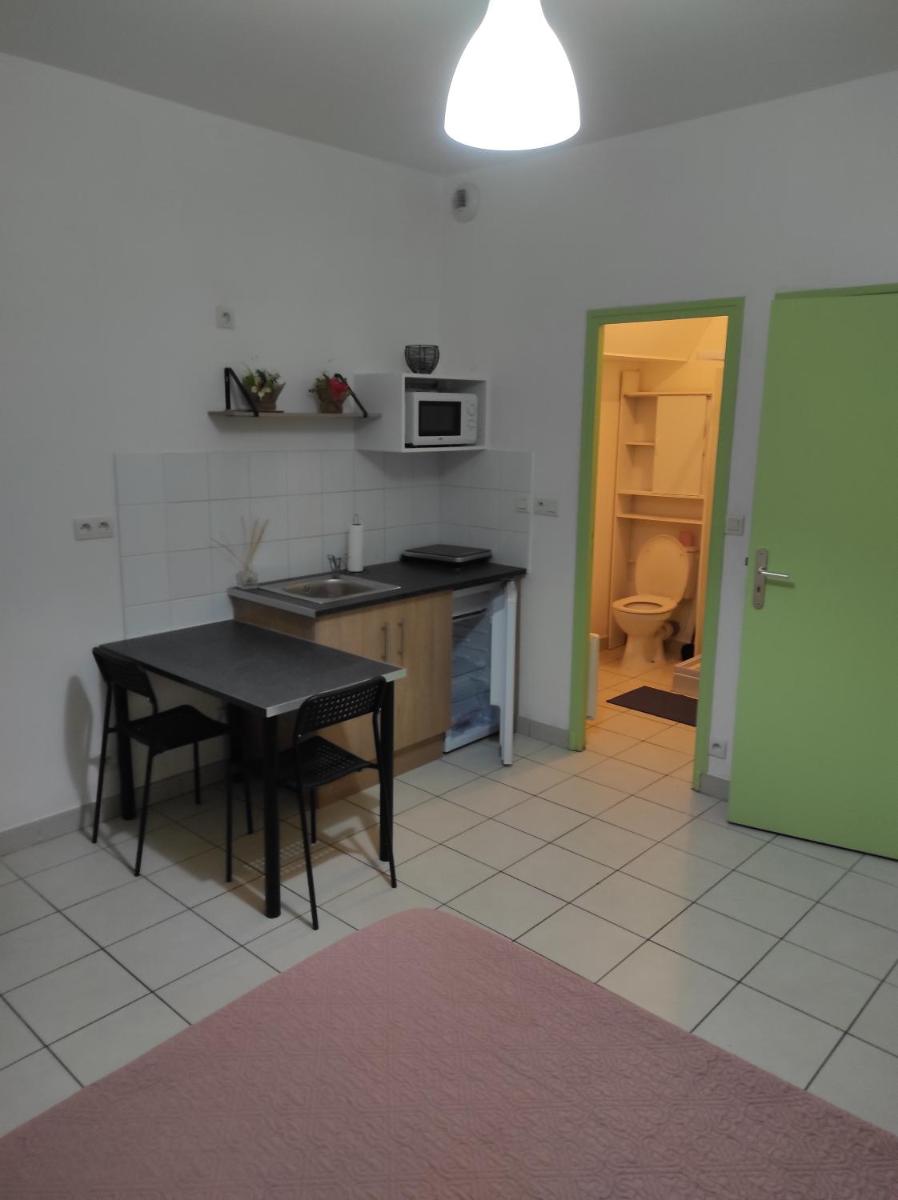 T1 centre ville Aubenas - Housity
