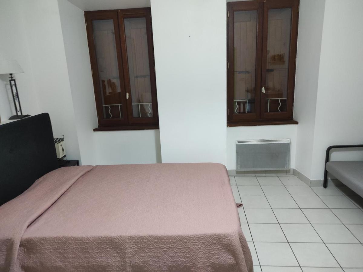 T1 centre ville Aubenas - Housity