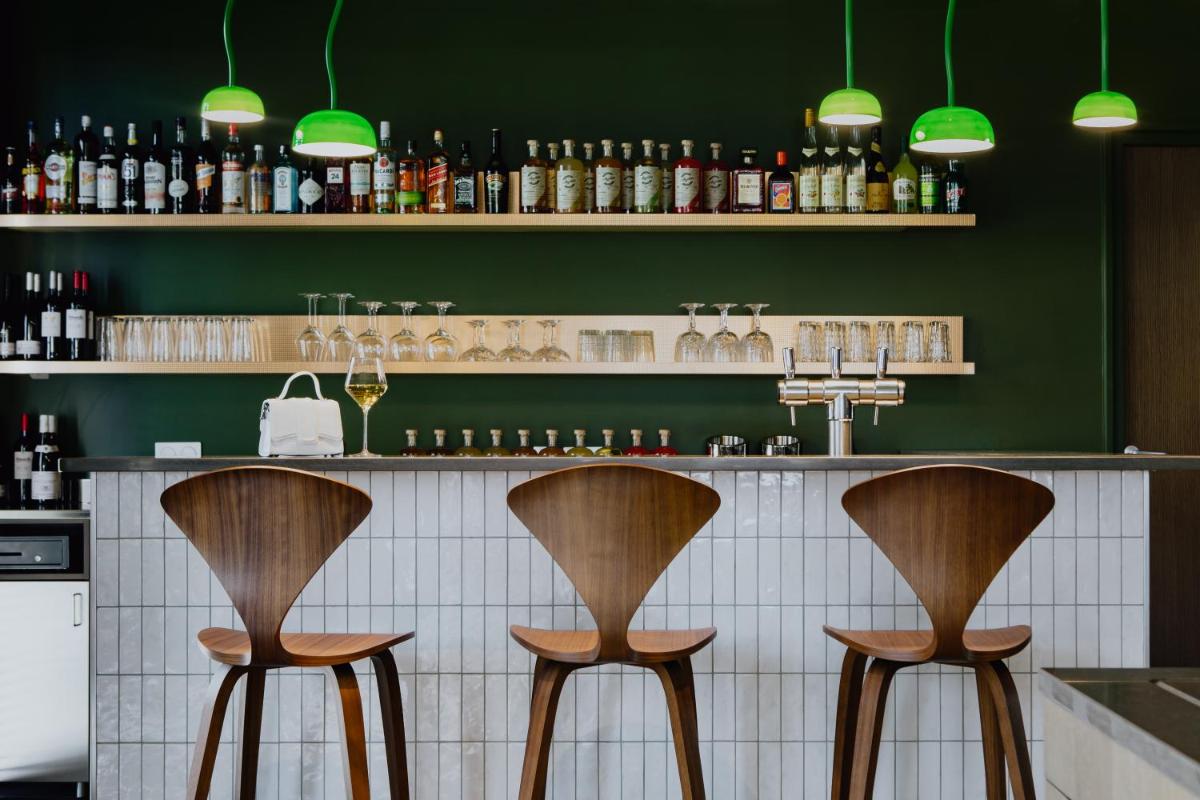 OKKO Hotels Paris Rueil-Malmaison - Housity