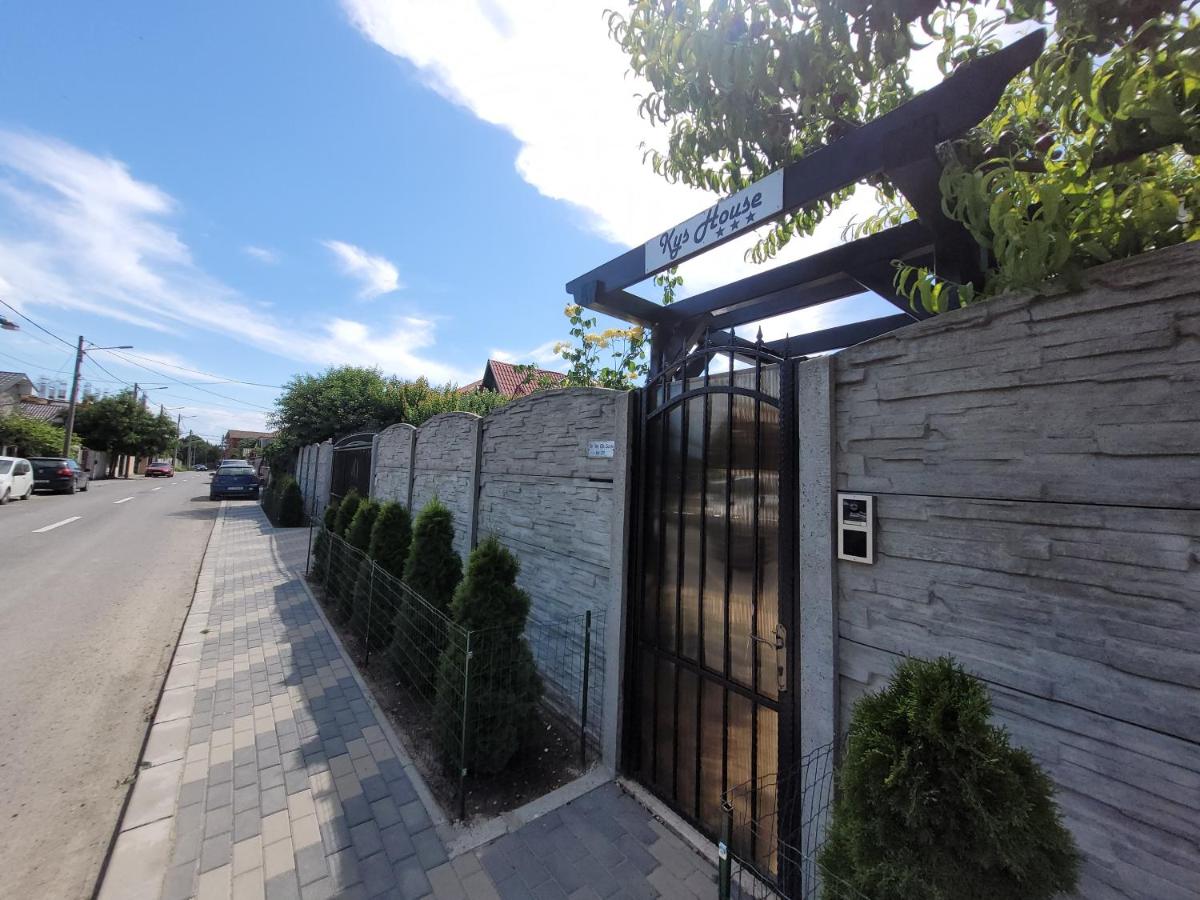 Kys House - Housity
