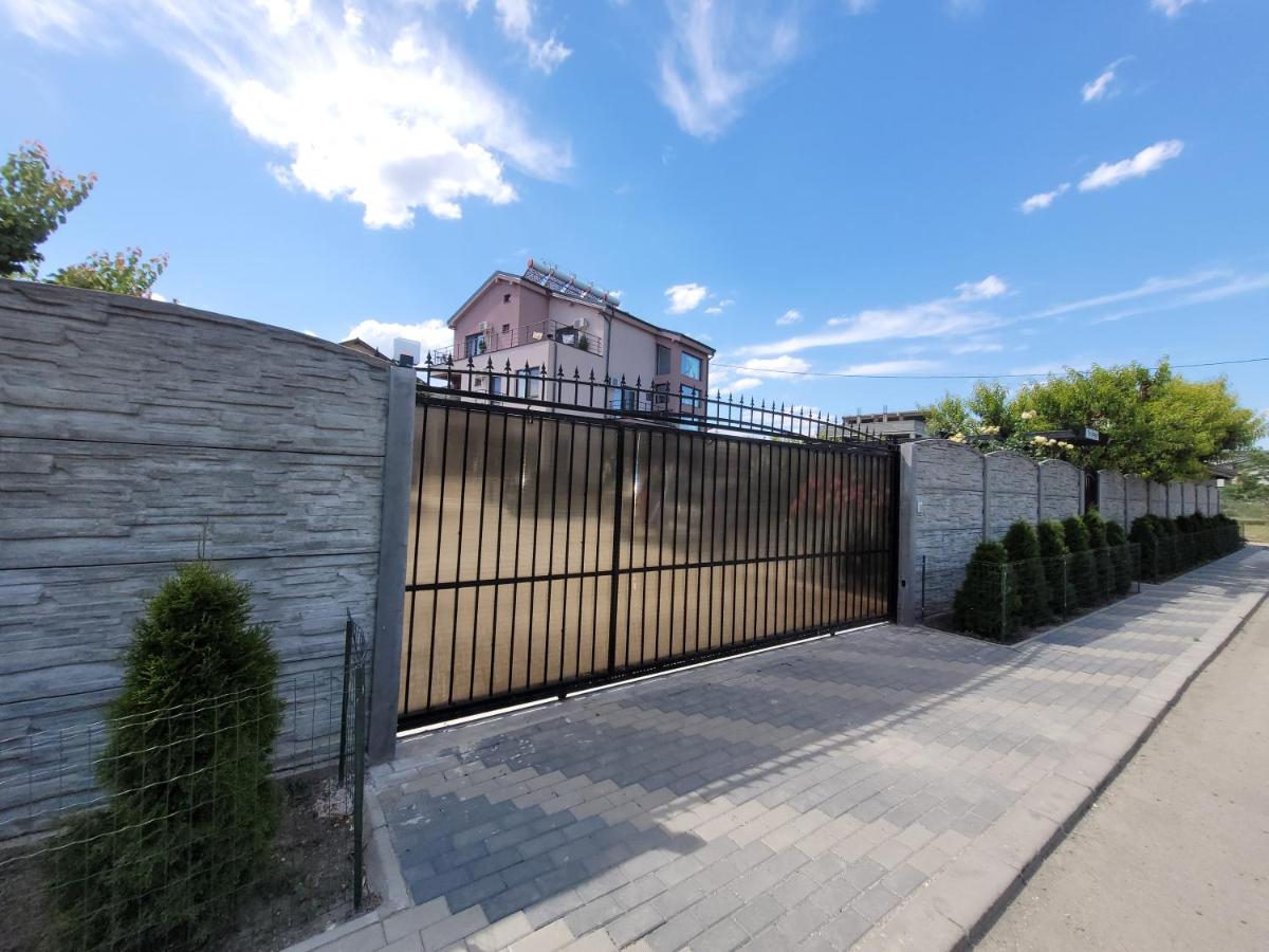 Kys House - Housity