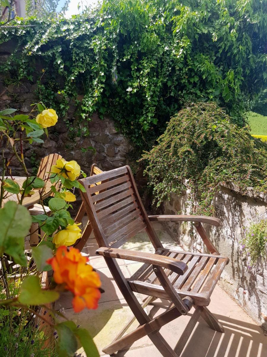 Woolly Hill House - Beautiful Townhouse in the Heart of Wooler - Housity