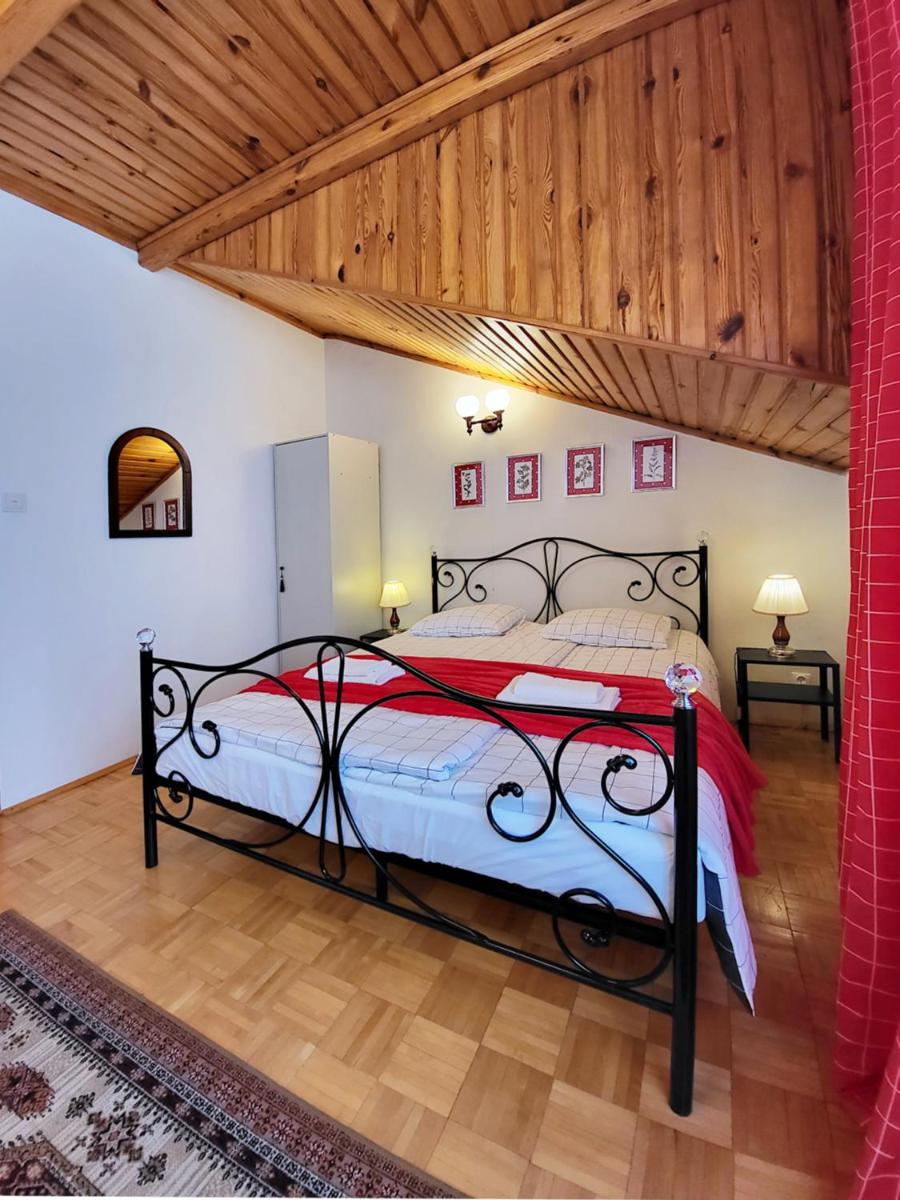 HUSARSKA 60 - Housity