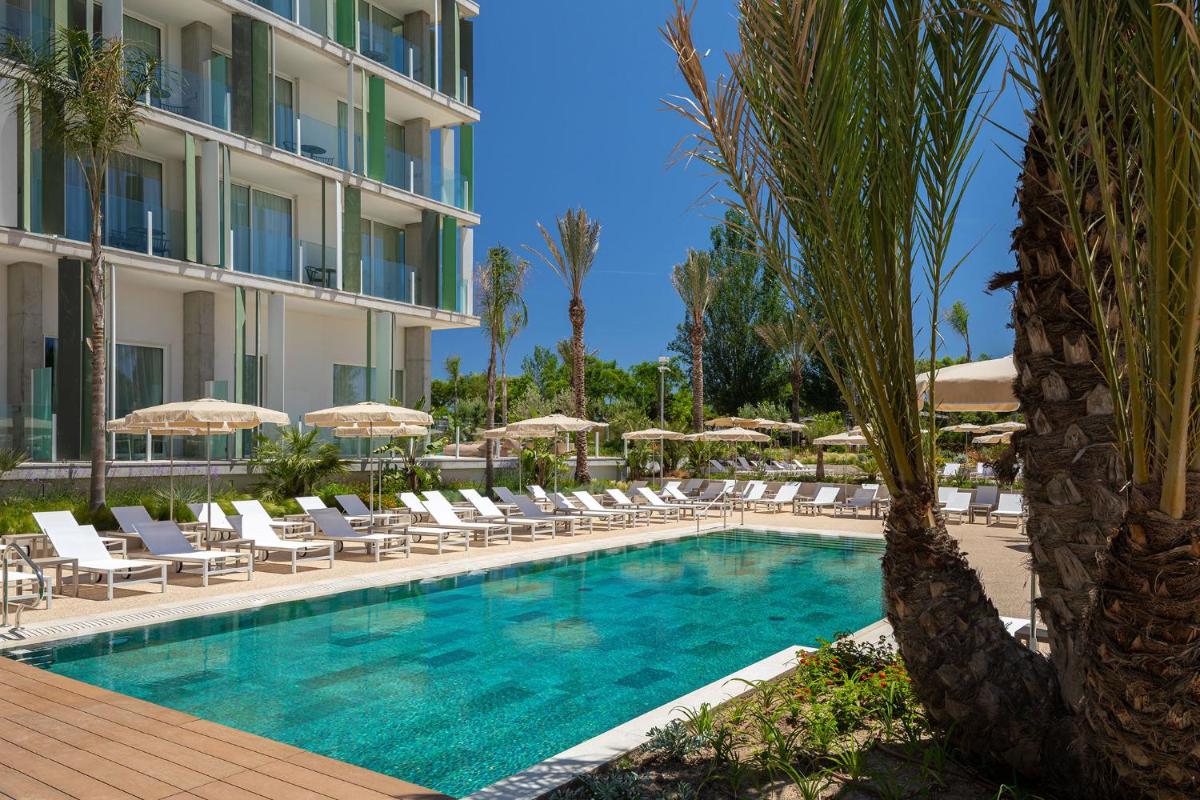 Piscina en o cerca de Atzavara Hotel & Spa