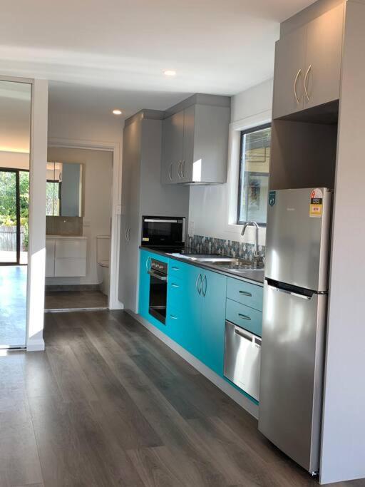 North Hobart, Tranquil Retreat, No Stairs, Access - Housity