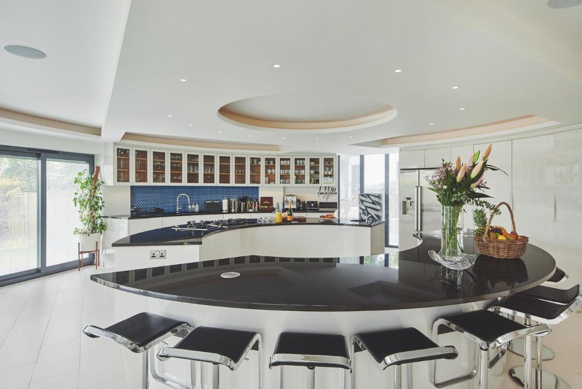 The Crewhouse - Housity