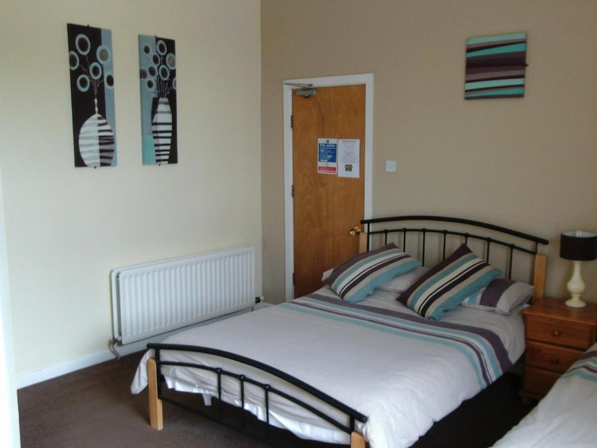 The Balmoral & Terrace Guest Houses - Housity