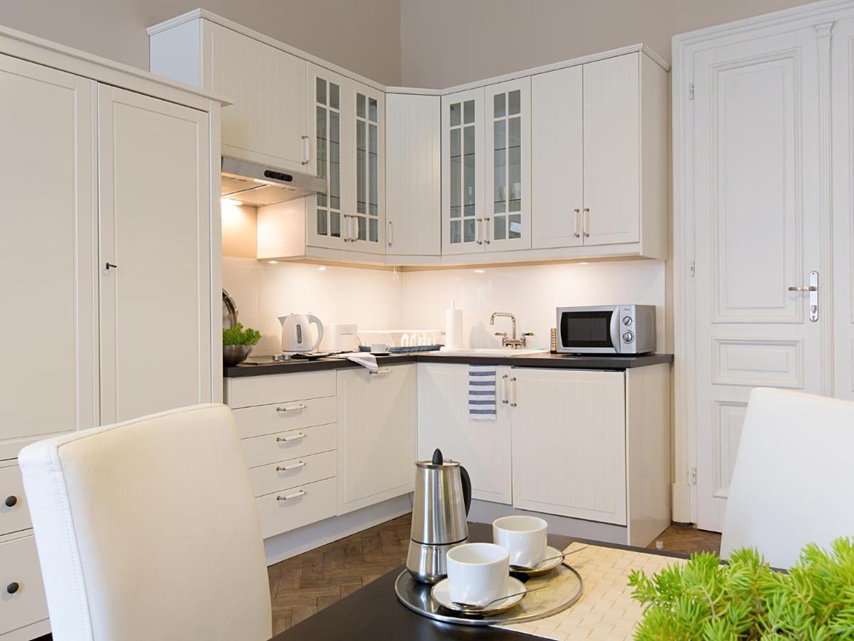 Antique Apartments Old Town - Housity