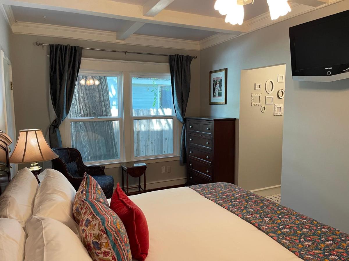 Bordeaux Inn Lodi - Housity