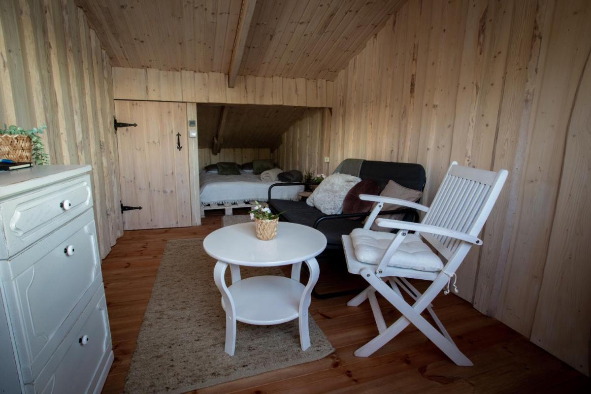 Laivu māja Ezerkrasti-2 - Housity