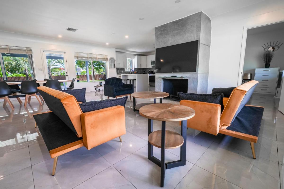 Luxury Hollywood beach house - Housity