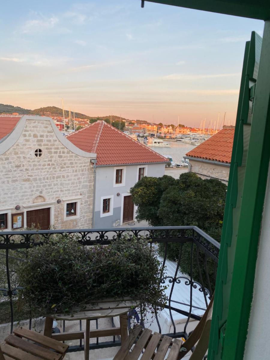 Tribunj House - Housity