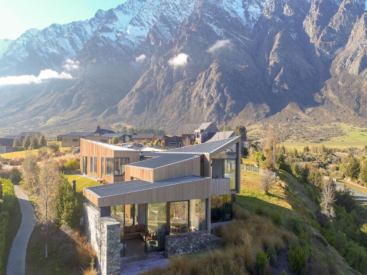 Point Vista - Queenstown Luxury - Housity