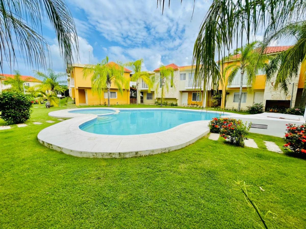 Punta Cana Palm Beach Villas - Housity