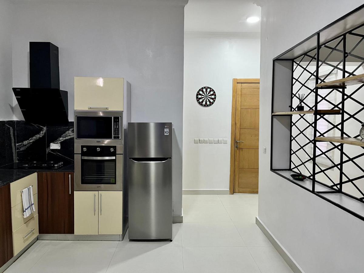 Suitetrails - The Zen Loft - 2BR Open Plan Apt W/Pool+Smart Lock