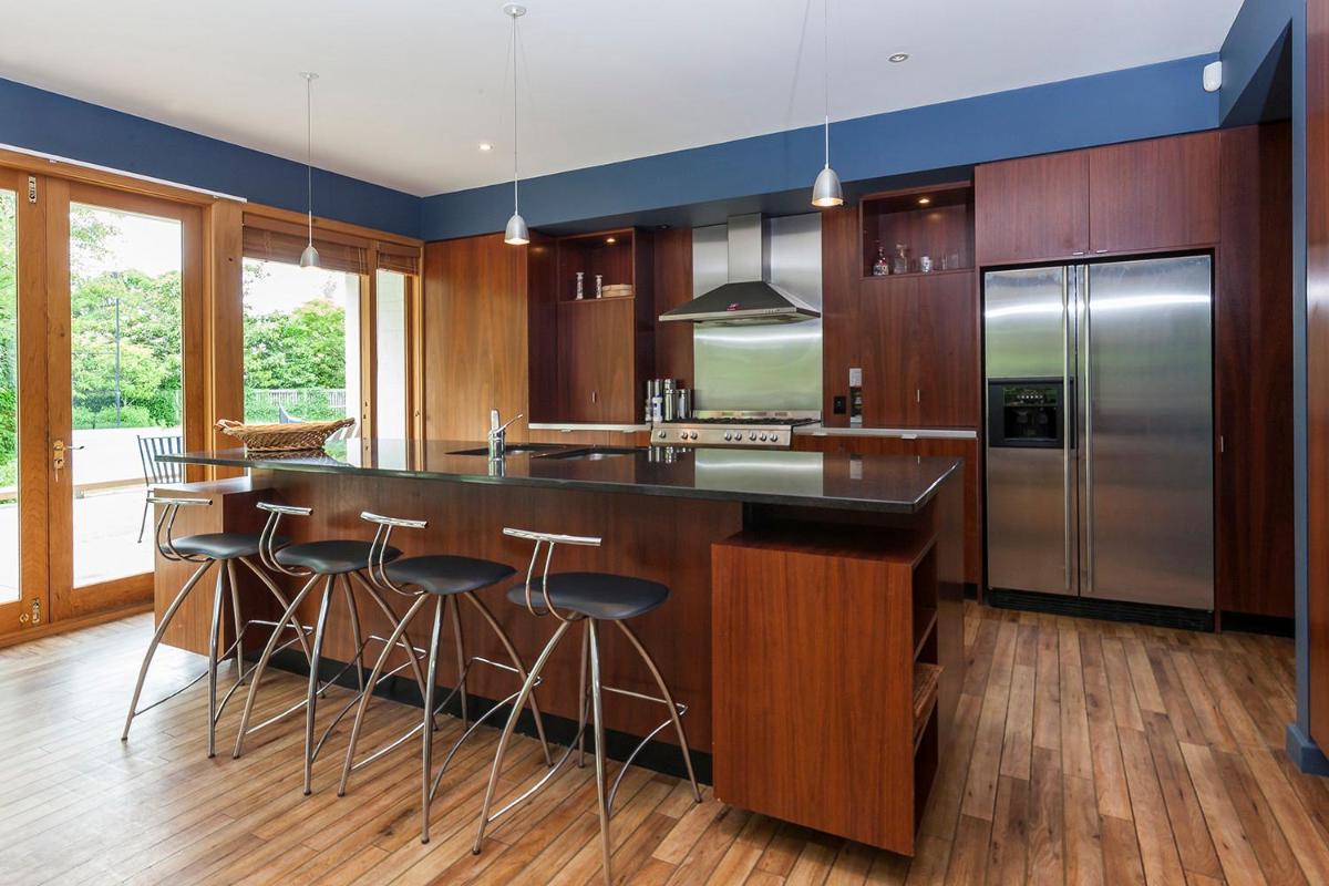 French City Mansion - Christchurch Luxury Home - Housity