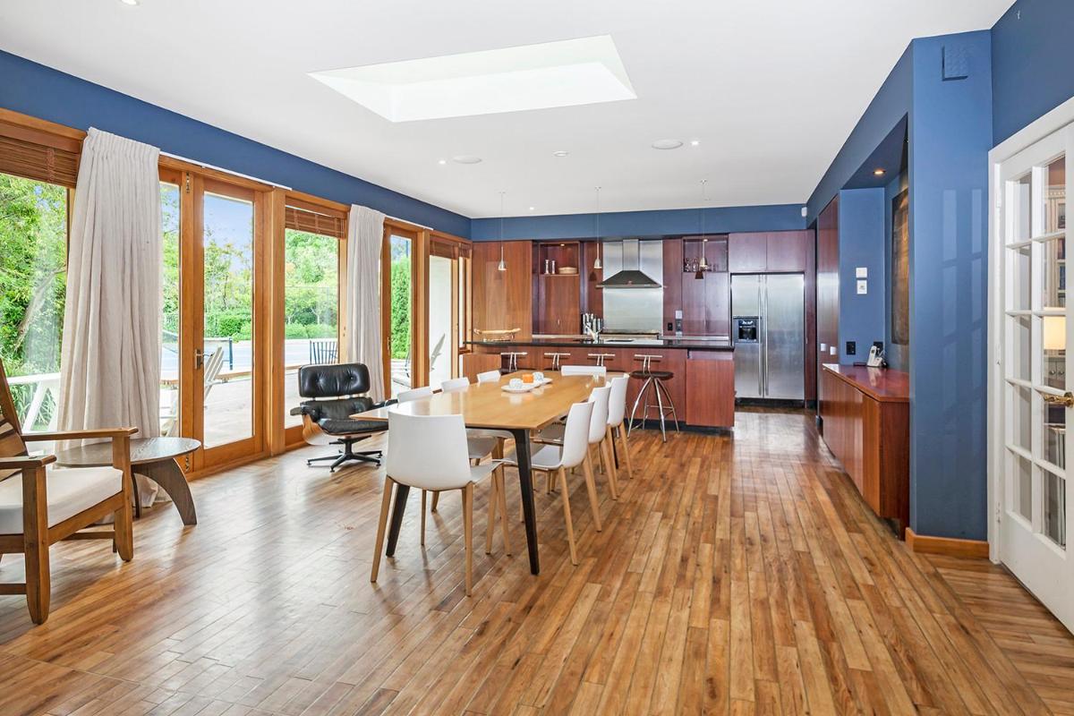 French City Mansion - Christchurch Luxury Home - Housity