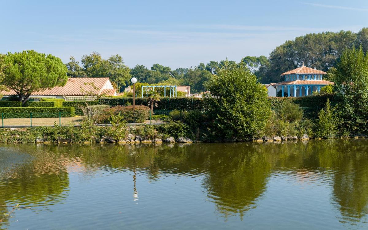 Lagrange Vacances Le Clos des Chênes - Housity