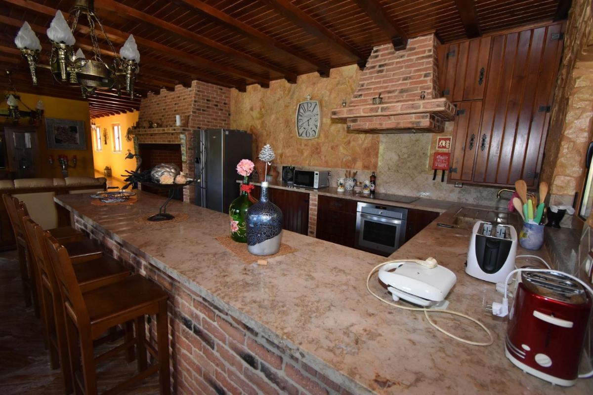 Casinha do Barbas - Housity