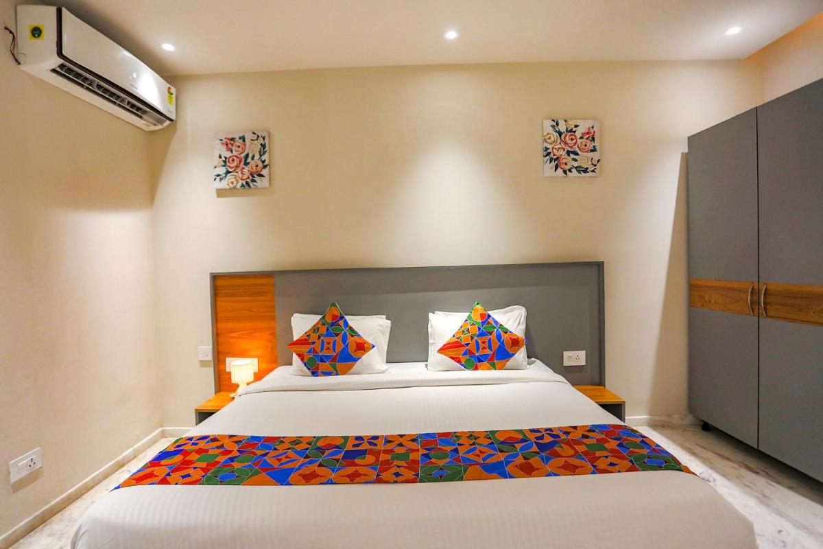 FabHotel Clarks Suites - Housity