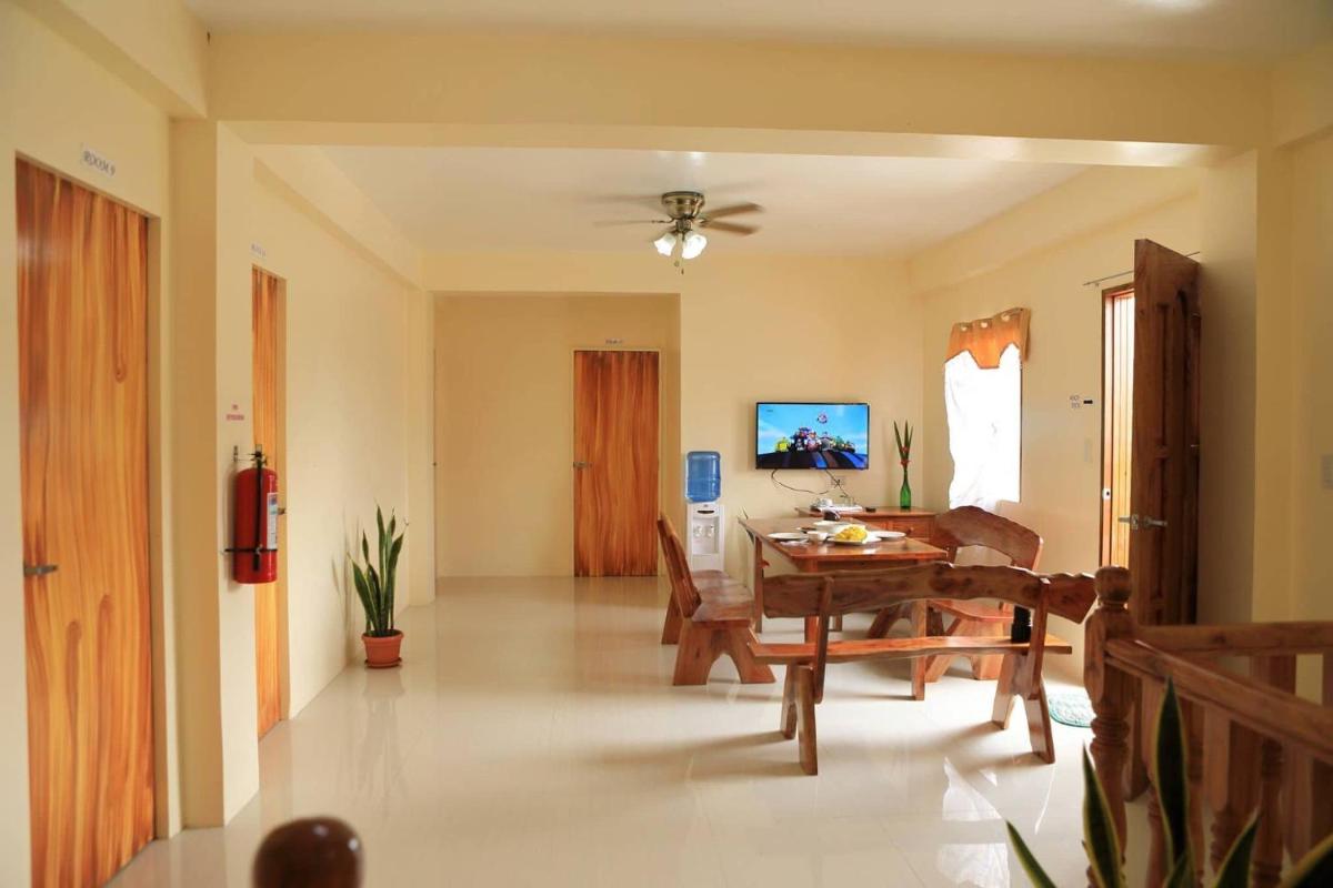 Baletin Hometel - Housity