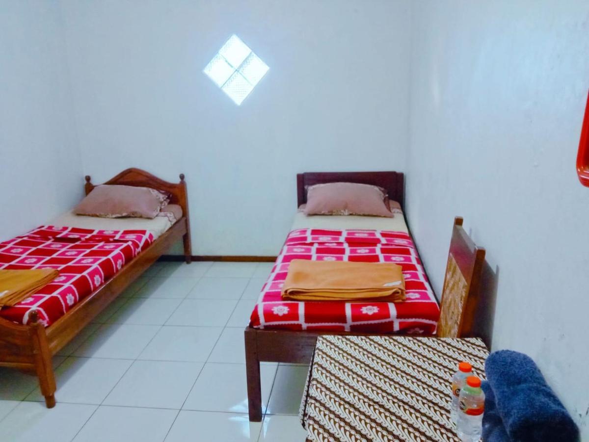 Pak Tasrip Homestay - Housity
