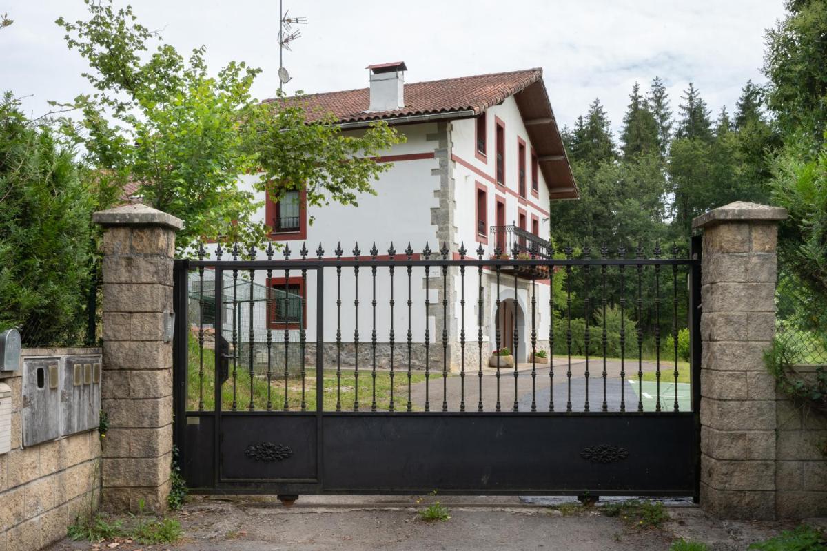 Zarragabeko - Housity