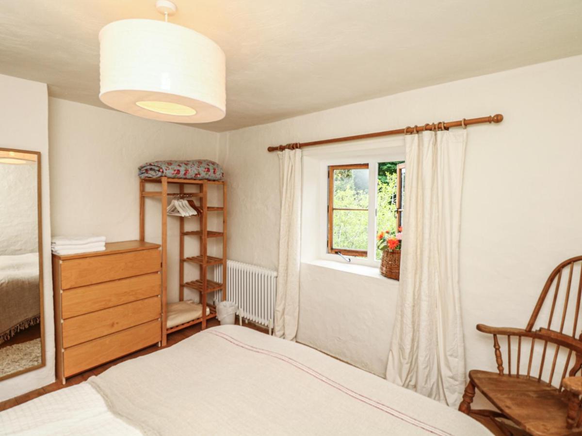Stert Mill - Housity