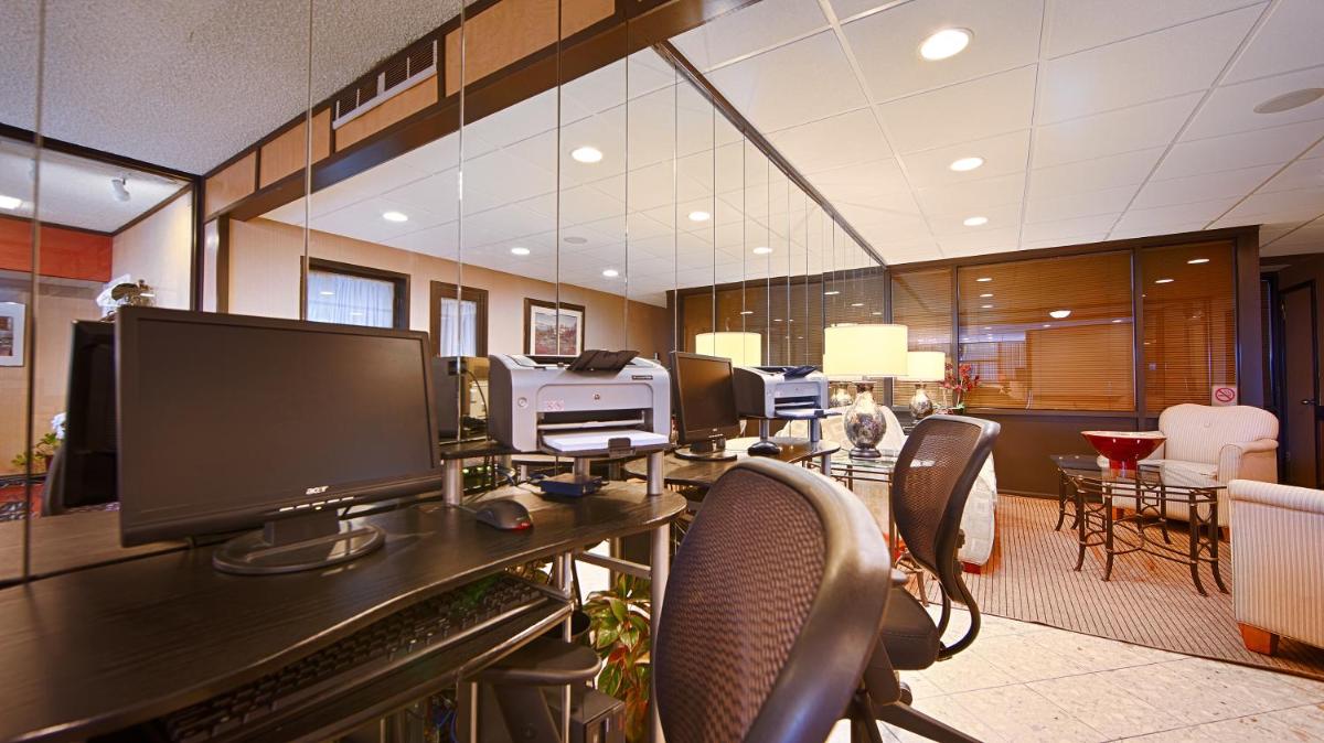 West Gate Inn Nyack - Housity
