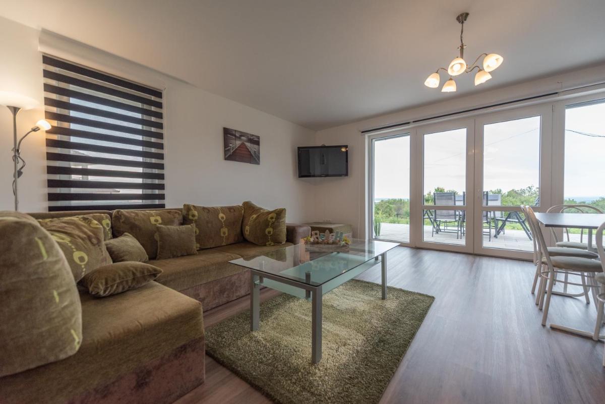 Bridgiet Home Apartman - Housity